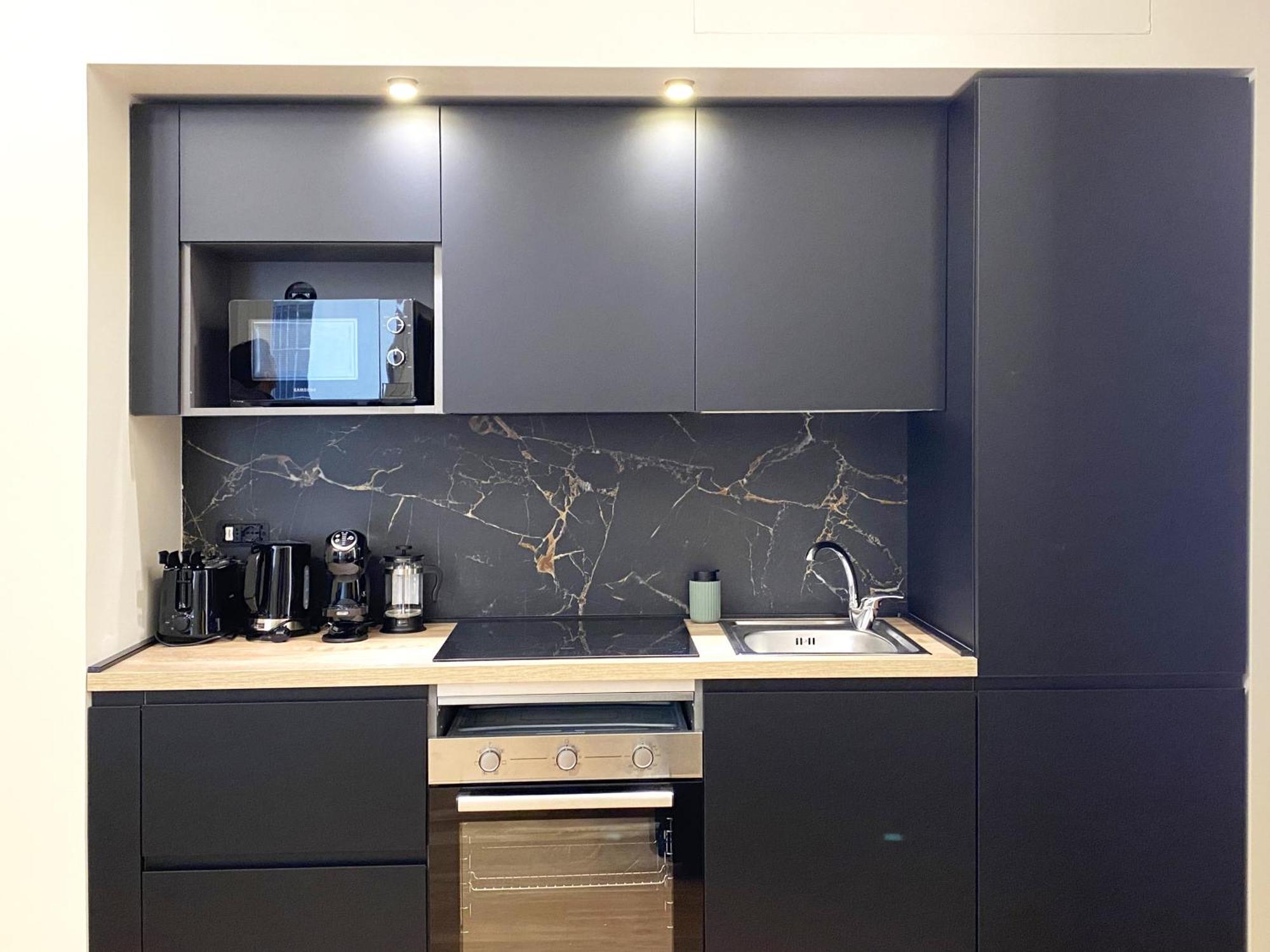 Iconic Studio San Giovanni - House With Private Parking Рим Екстериор снимка