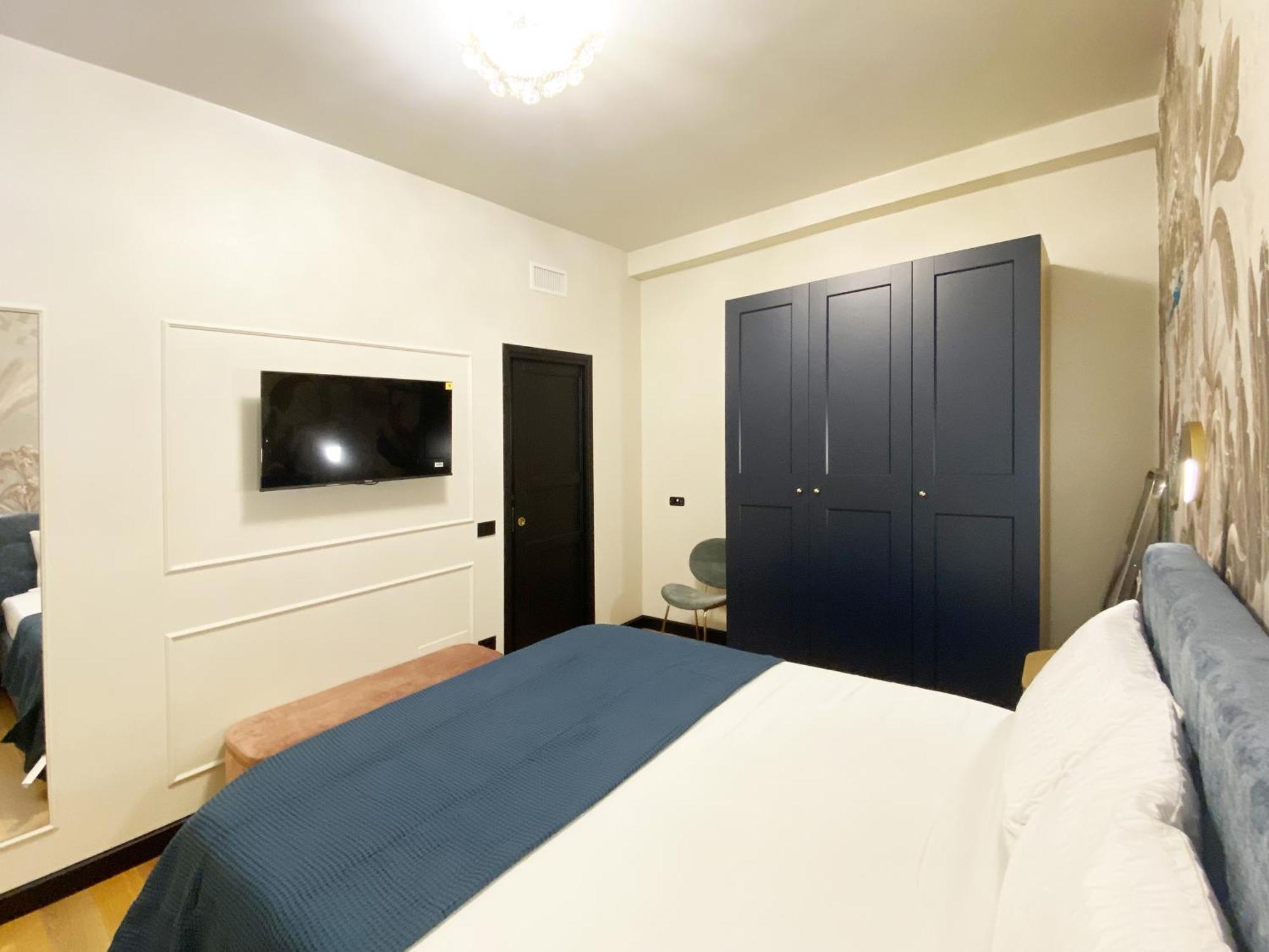 Iconic Studio San Giovanni - House With Private Parking Рим Екстериор снимка